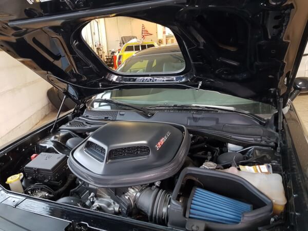 Dodge Challenger Motor Motorinstandsetzung in Bielefeld - Brackwede, Ersatz- & Reparaturteile